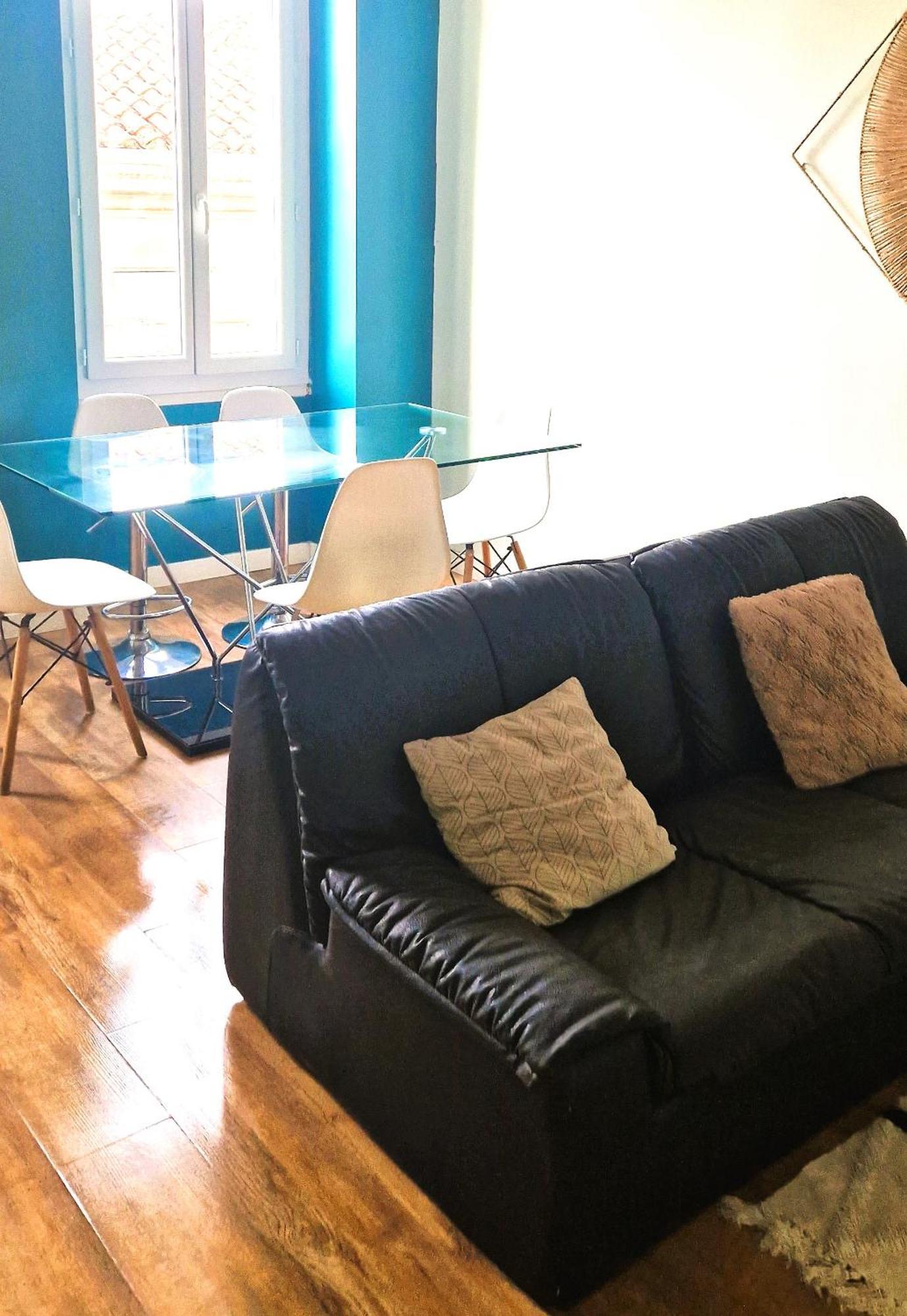 Appartements Marseille Cours Julien Екстериор снимка